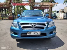 Hàng Mỹ, full option. Màu độc nhất VN chỉ có 2 xe có màu này. Xe nhà toàn trùm nềm còn mới tinh