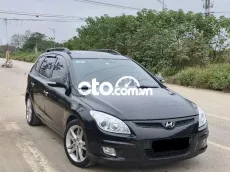 Hyundai I30 CW màu Đen