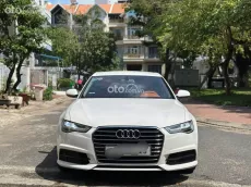 Bán xe sedan sang trọng, nguyên bản 100%