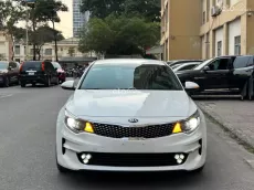 Sedan Hạng D đằng cấp giá chỉ hơn 400 triệu