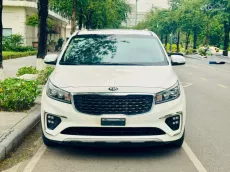 Kia Sedona 2.2 DAT Luxury sx2019 Máy dầu bản cao cấp