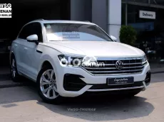 Volkswagen Touareg Luxury Trắng