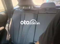 VinFast Lux SA2.0 Đen