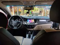 Hyundai Accent Trắng 5 chỗ