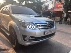 Toyota Fortuner 2016 MT Bạc