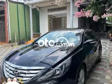 Hyundai Sonata màu Đen