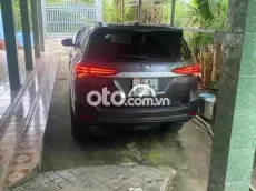 Toyota Fortuner 2019 Xám