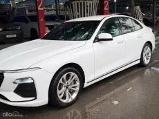 LUX A BASE sxuat cuối 2022 đi 8.300km bảo hành 2032