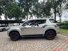 Isuzu Mu-X 2016 Bạc 282989 km
