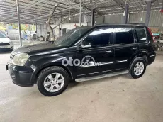 Nissan X-Trail Đen 5 chỗ