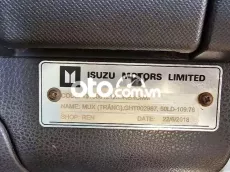 Isuzu MUX 2017 Trắng