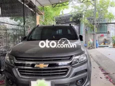 Chevrolet Colorado 2.5 Hai cầu Xám