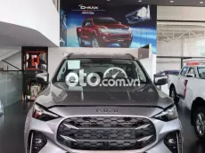 Isuzu MU-X 7 chỗ màu Bạc
