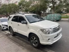 Toyota Fortuner 2011 số tự động tại Hà Nội