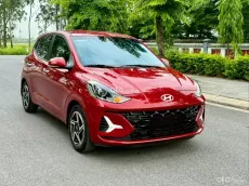 Xe trang bị nhiều option tiện nghi, sơ cua chưa hạ