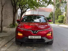 SIÊU LƯỚT VINFAST VF6 PLUS 2026 - Mua Pin Màu: Đỏ Odo: 4.500 km Giá 648 Triệu tl Xe 1Chủ, Sơn zin nguyên xe