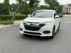 Xe lăn bánh hơn 8v, trang bị đầy đủ