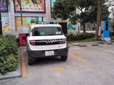 VinFast VF3 siêu lướt sạc không giới hạn km
