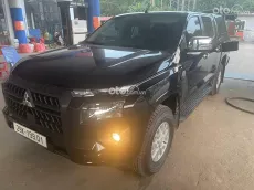 Xe gia đình đi lại giữ gìn cẩn thận