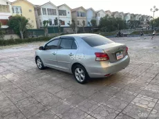 Rẻ như xe máy, gia đình xịn