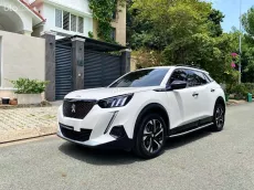 Peugeot 2008 GT LINE - 2021 Màu: Trắng ODO: 43,000 Km Giá: 568Triệu tl Tình trạng: Xe 1 chủ, Bảo dưỡng Hãn