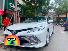 Toyota Camry 2020 tại Hà Nội