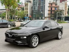 VinFast LUX A2.0 2021 tại Hà Nội