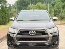 Toyota Hilux 2021 số tự động tại Thái Nguyên