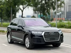 Audi Q7 2017 số tự động