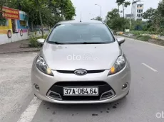 Ford Fiesta 2012 số tự động