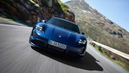 Đánh giá xe Porsche Taycan 2020