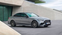 Mercedes-Benz tiếp tục triệu hồi loạt xe ăn khách tại Việt Nam