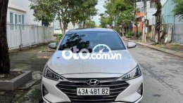 Bán xe Hyundai Elantra 2019