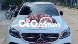 Bán xe Mercedes-Benz C300 2019