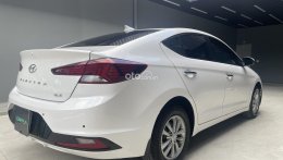 Bán xe Hyundai Elantra 2020