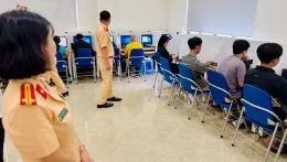 Chi tiết các câu hỏi về ô tô điện lần đầu xuất hiện trong bộ đề thi bằng lái xe