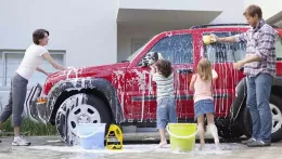 Một tuần rửa xe bao nhiêu là đủ? Những lưu ý không thể bỏ qua khi tự rửa ô tô tại nhà
