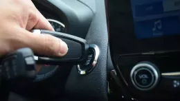 Bí quyết khởi động xe số tự động an toàn và tiết kiệm nhiên liệu chỉ trong 3 phút