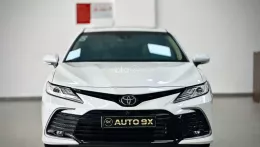 Bán xe Toyota Camry 2022