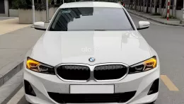 Bán xe BMW 320i 2024