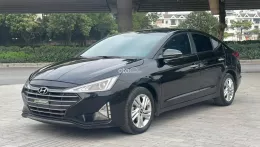 Bán xe Hyundai Elantra 2019