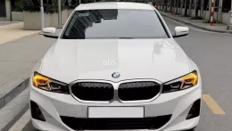 Bán xe BMW 320i 2024