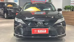 Bán xe Toyota Camry 2022
