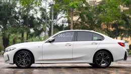 Bán xe BMW 320i 2024