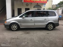 Cần bán xe oto Hyundai Trajet 2004 - Máy dầu, số tự động, xe 9 chỗ