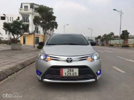 Cần bán Toyota Vios 1.5E MT 2014 - Xe gia đình màu bạc 