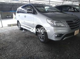 Cần bán xe oto Toyota Innova 2016 - Cần bán gấp Toyota Innova 2016