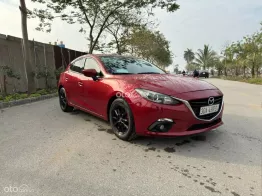 Cần bán xe oto Mazda 3 1.5 Hatchback 2014 - Lăn bánh 2015, xe tiết kiệm nhiên liệu