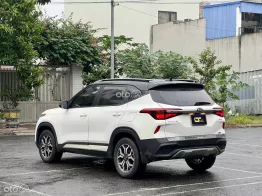 Cần bán xe oto Kia Seltos 2020 - Kia Seltos 2020