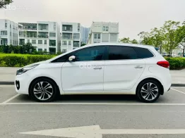 Xe đẹp biển tỉnh tên tư nhân